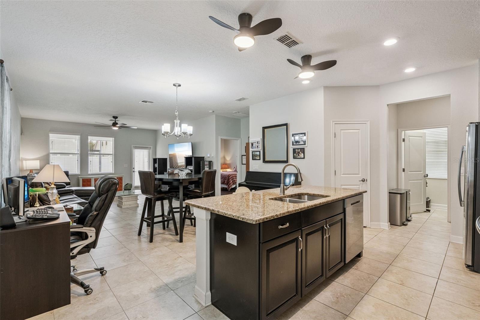 Image 11 of 62 For 4633 Fairy Tale Circle