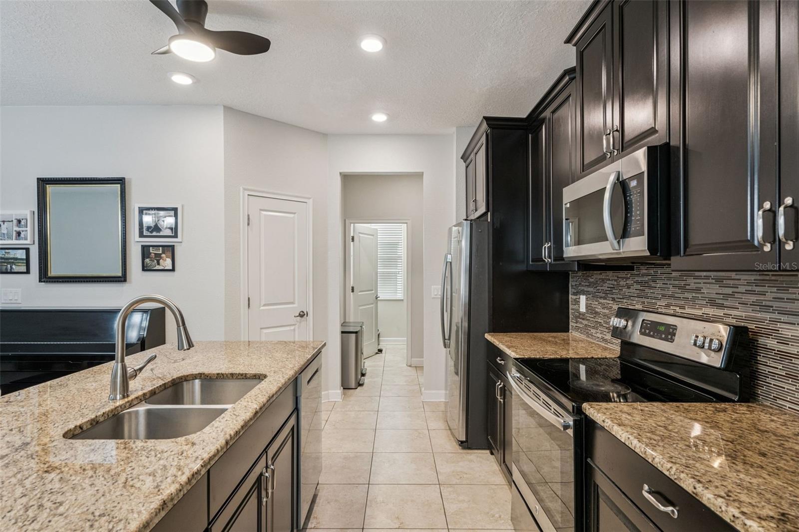 Image 12 of 62 For 4633 Fairy Tale Circle