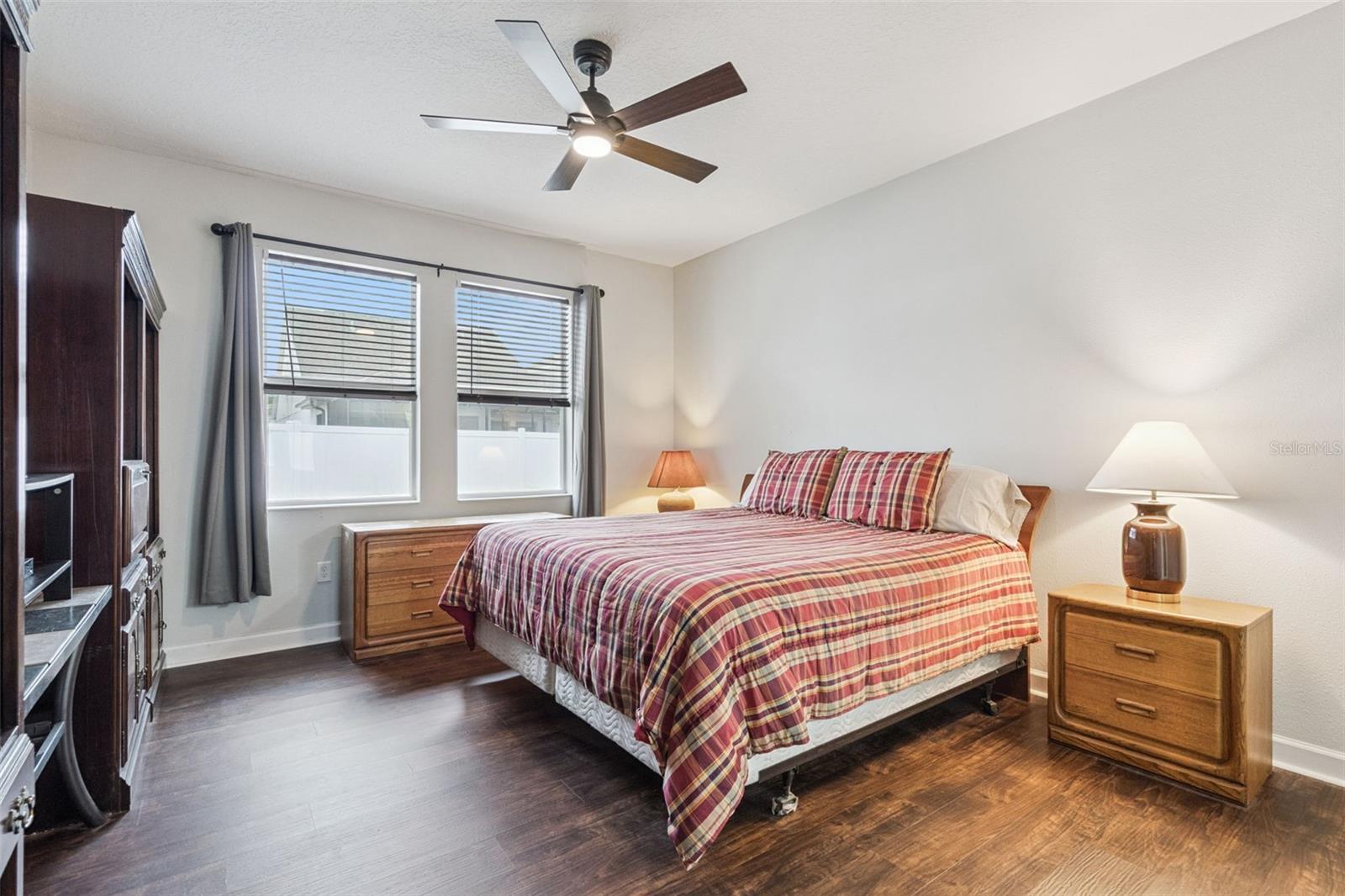 Image 18 of 62 For 4633 Fairy Tale Circle