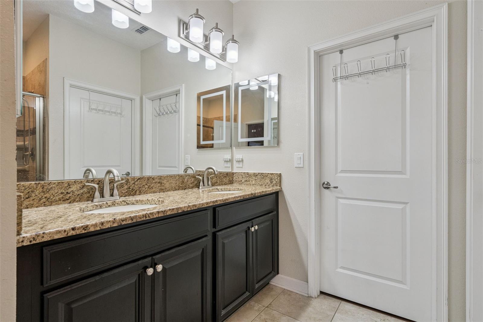 Image 22 of 62 For 4633 Fairy Tale Circle