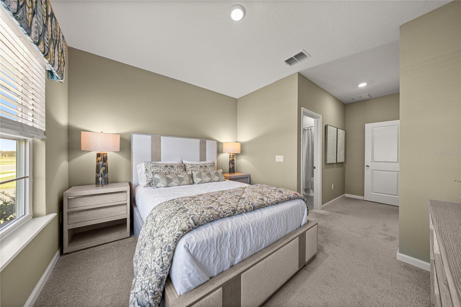 Image 2 of 21 For 13953 Convergence Boulevard