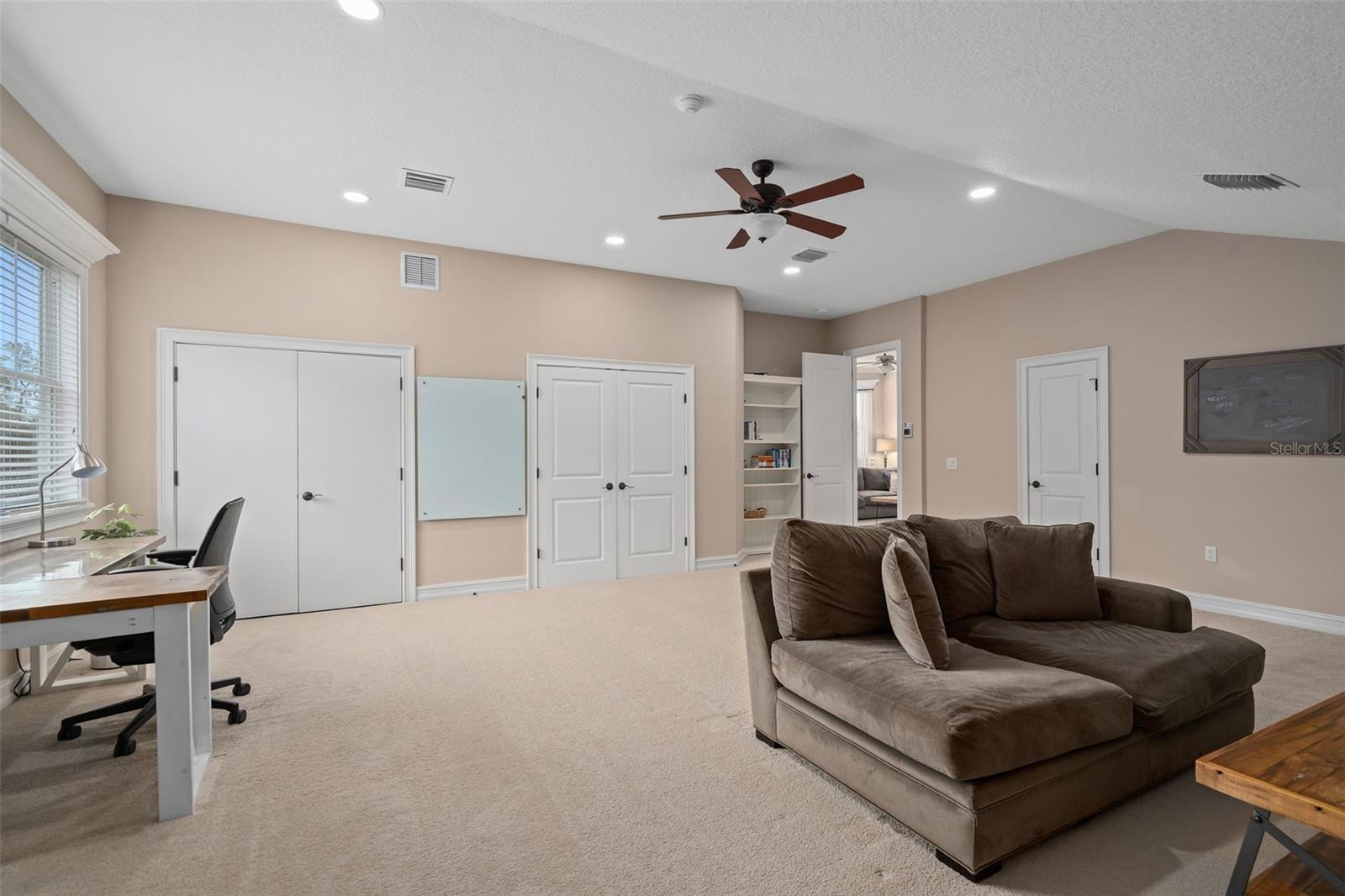 Image 38 of 69 For 5301 Carson Street