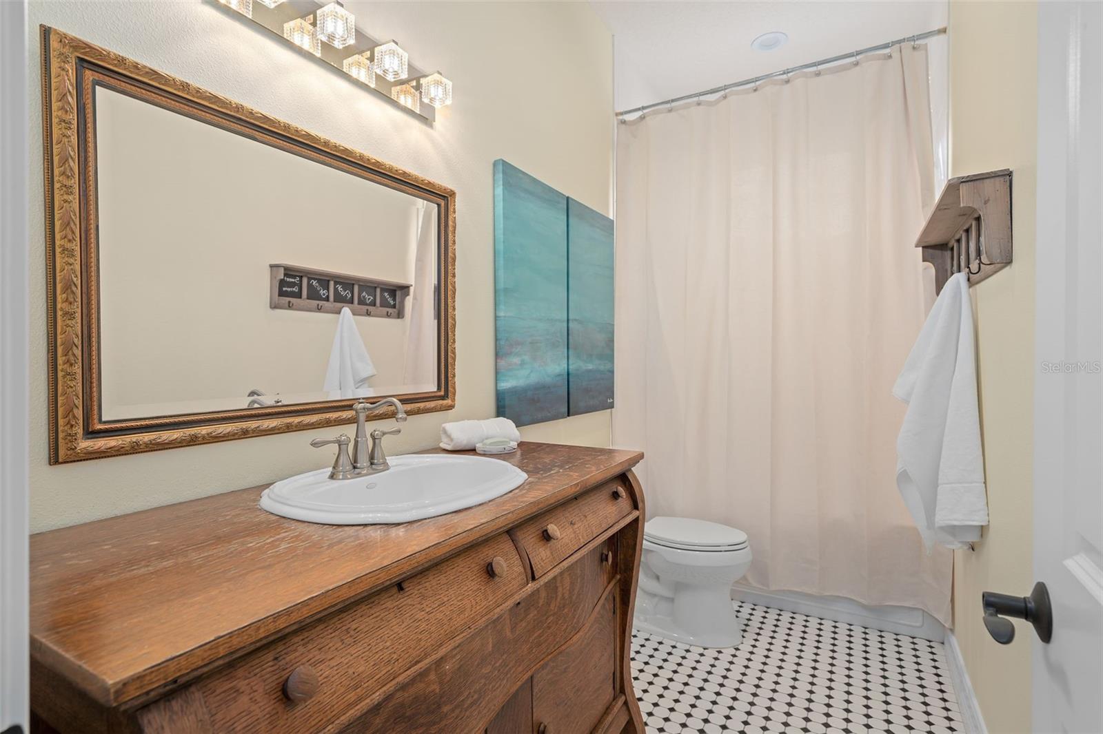 Image 39 of 69 For 5301 Carson Street