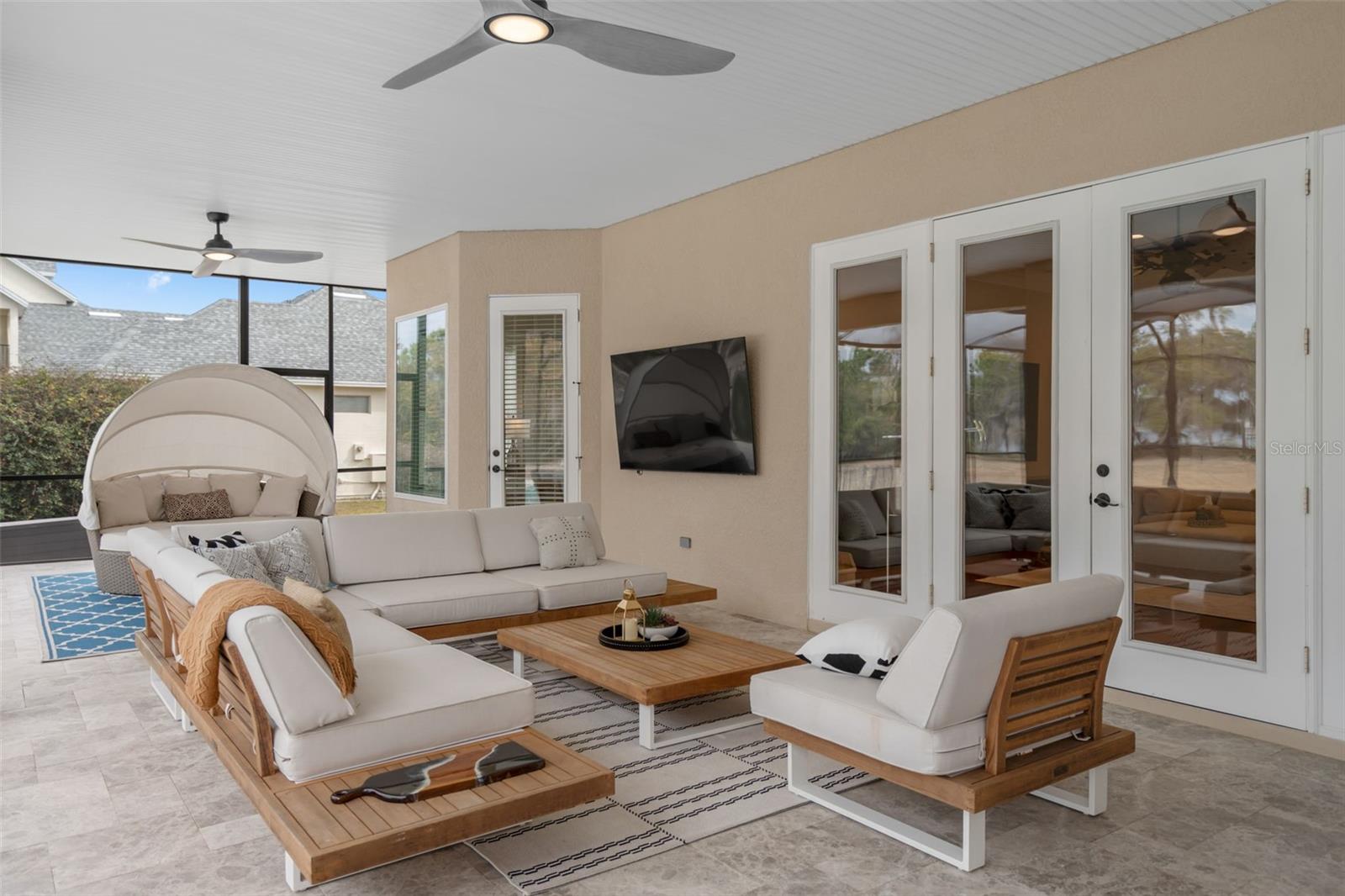 Image 44 of 69 For 5301 Carson Street