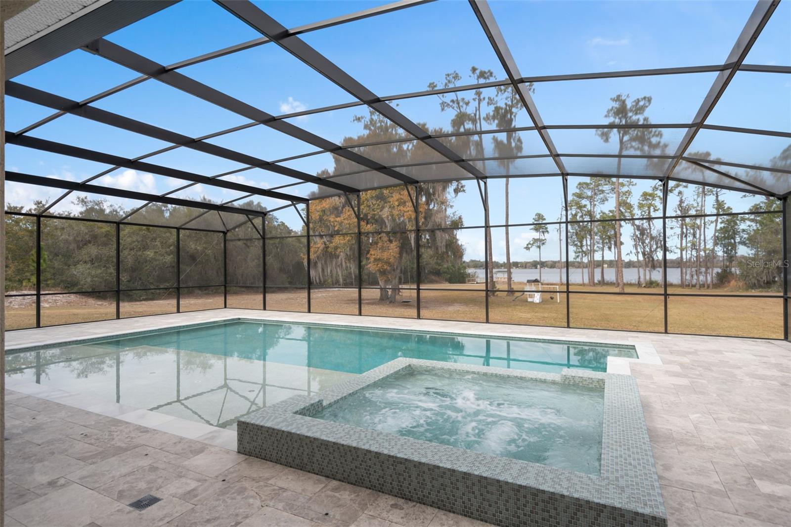 Image 47 of 69 For 5301 Carson Street