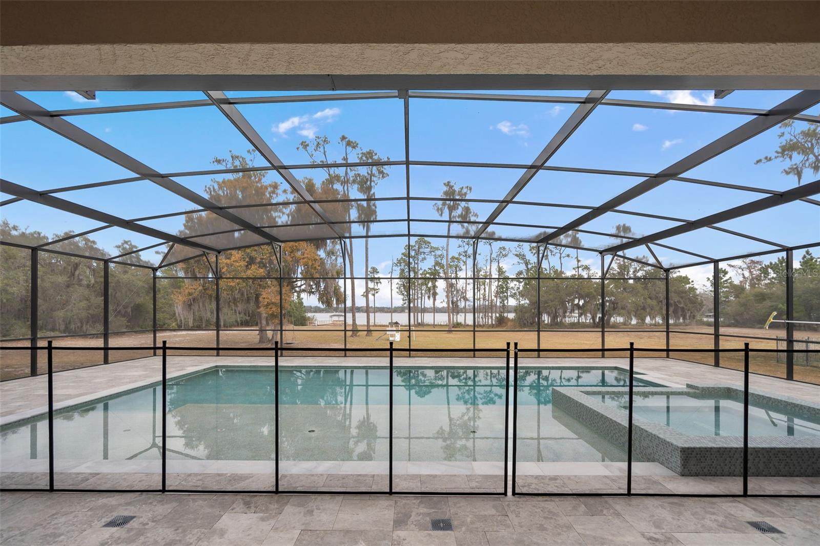 Image 51 of 69 For 5301 Carson Street