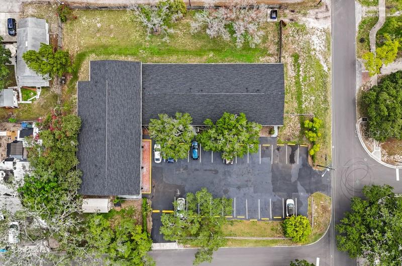 Image 17 of 18 For 1132 Auburn Street