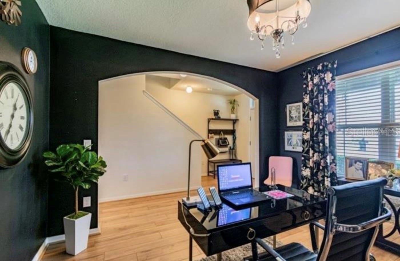 Image 11 of 32 For 3812 Broadlands Lane