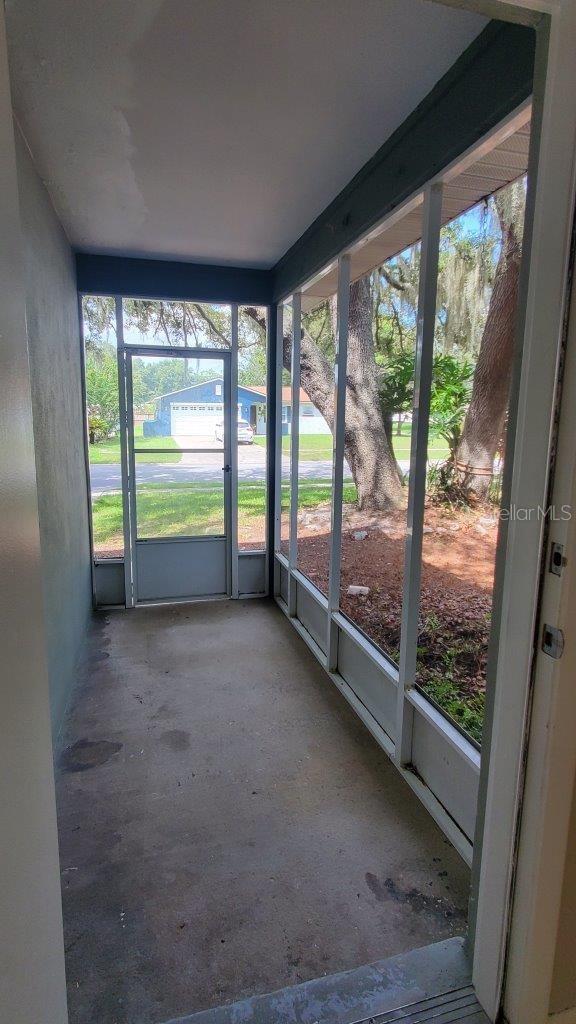 Image 11 of 21 For 9220 Larette Drive