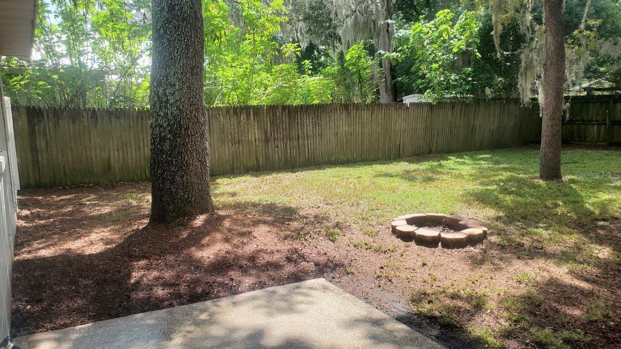 Image 17 of 21 For 9220 Larette Drive