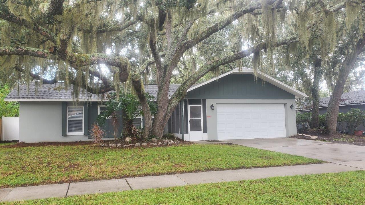 Image 3 of 21 For 9220 Larette Drive