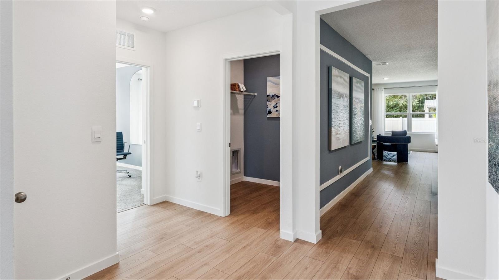 Image 3 of 15 For 5078 Marshelder Street