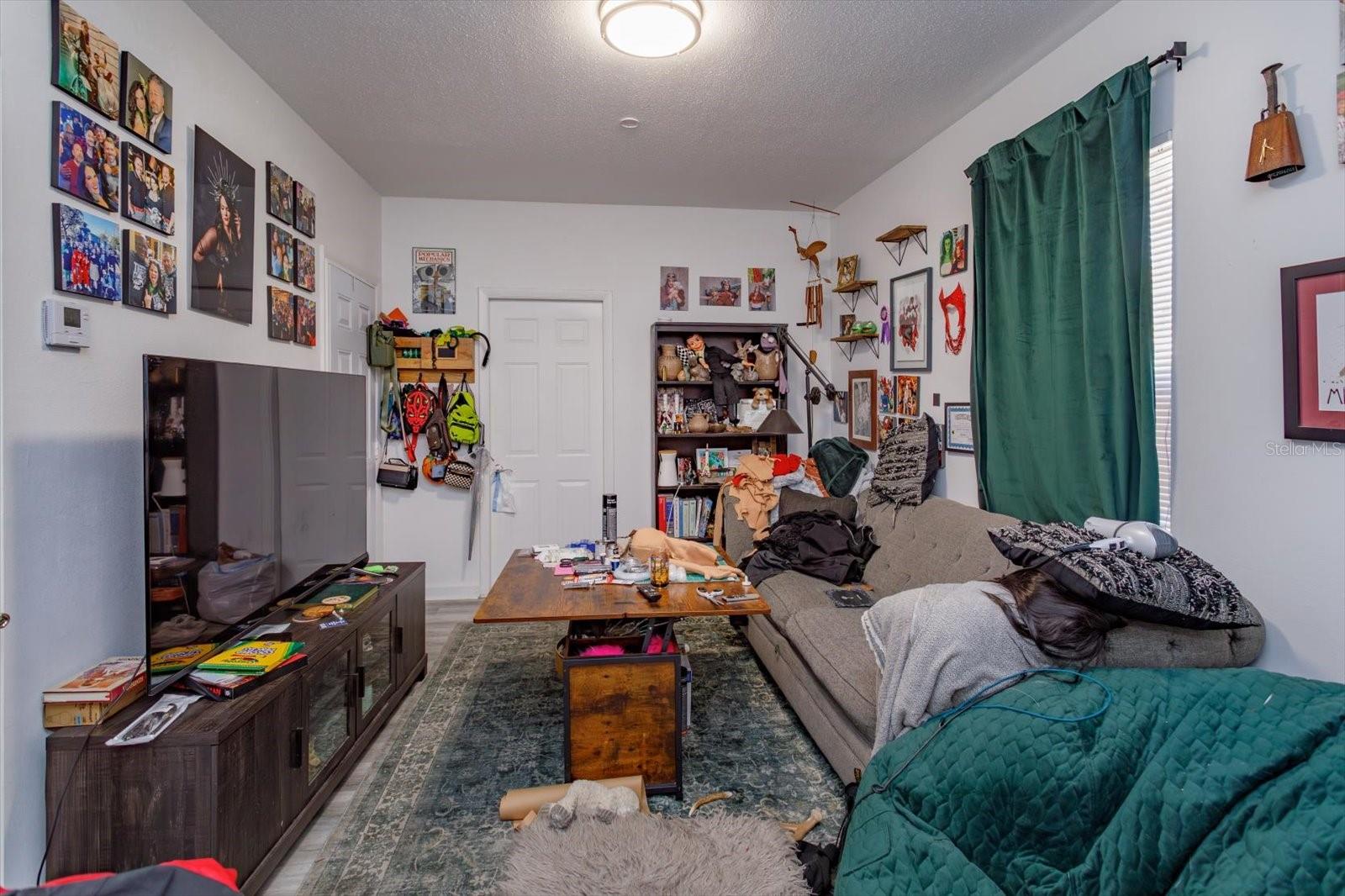 Image 27 of 32 For 37 Hill  