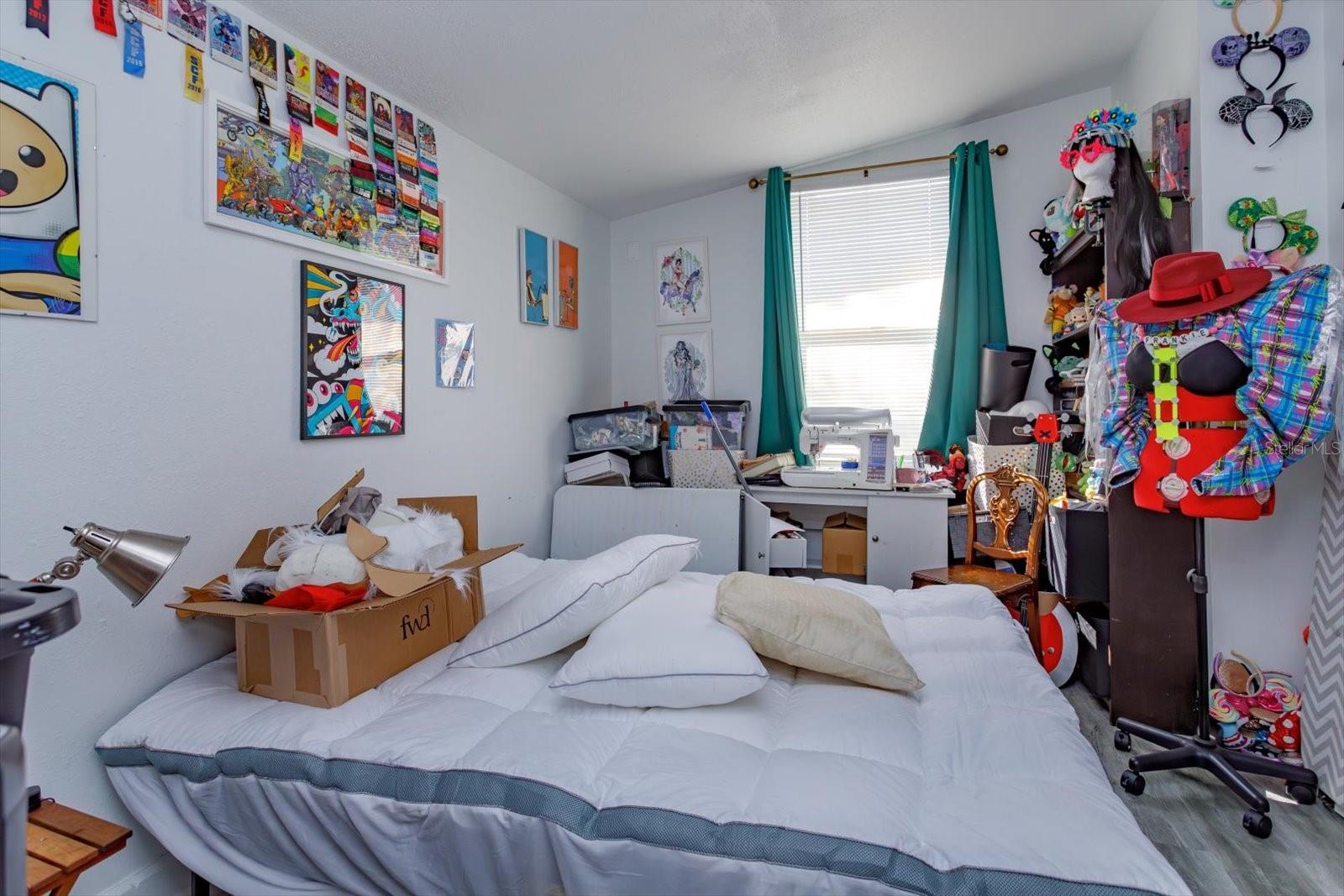 Image 29 of 32 For 37 Hill  