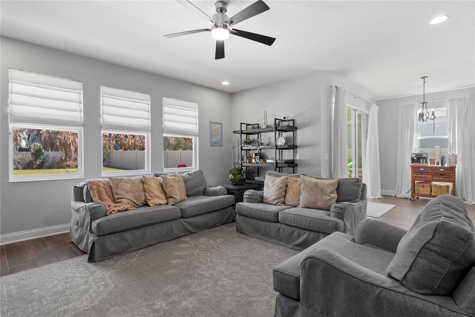 Image 11 of 48 For 1689 Cranleigh Dr