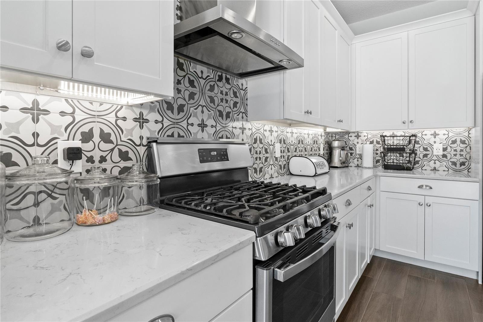 Image 16 of 48 For 1689 Cranleigh Dr