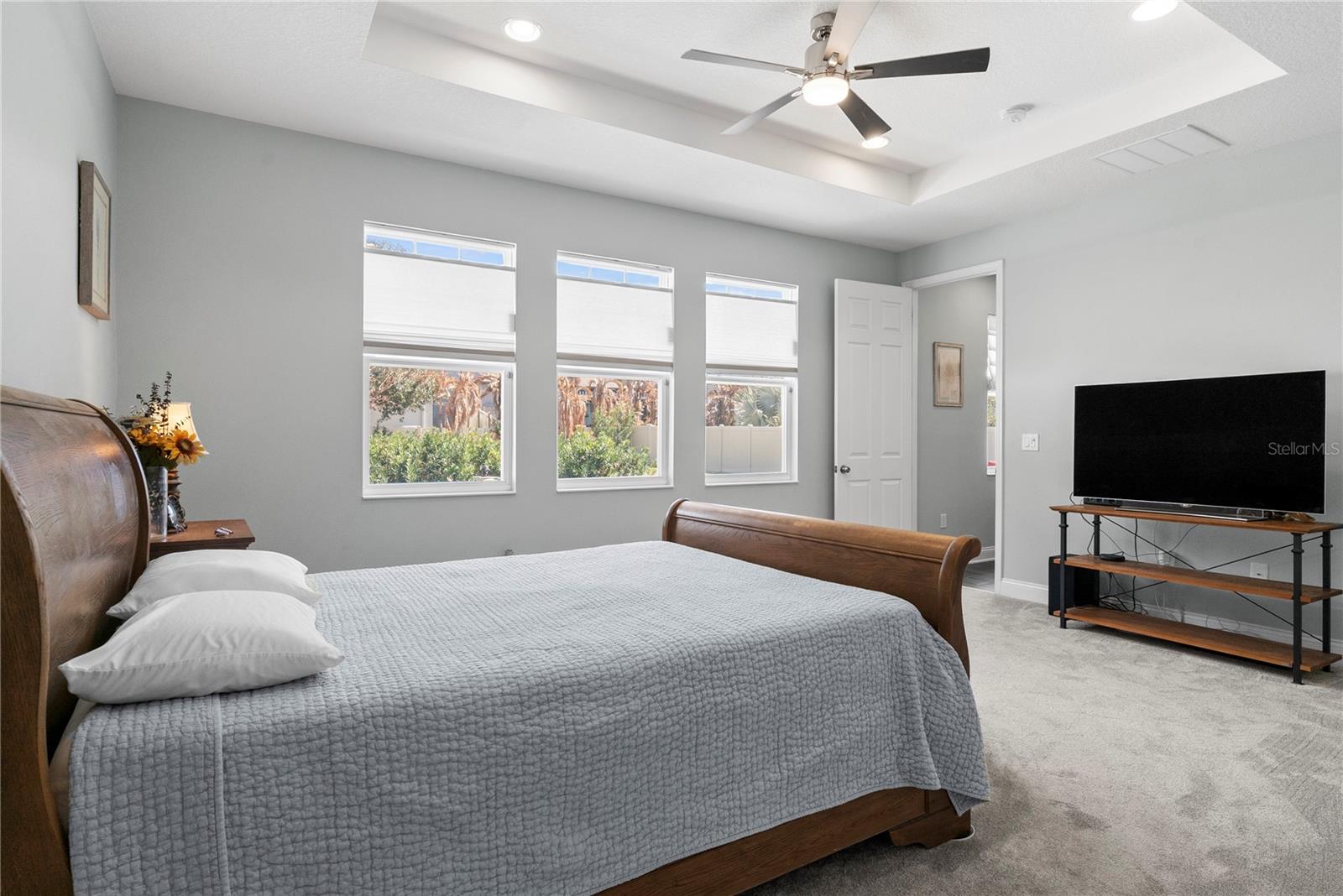 Image 23 of 48 For 1689 Cranleigh Dr