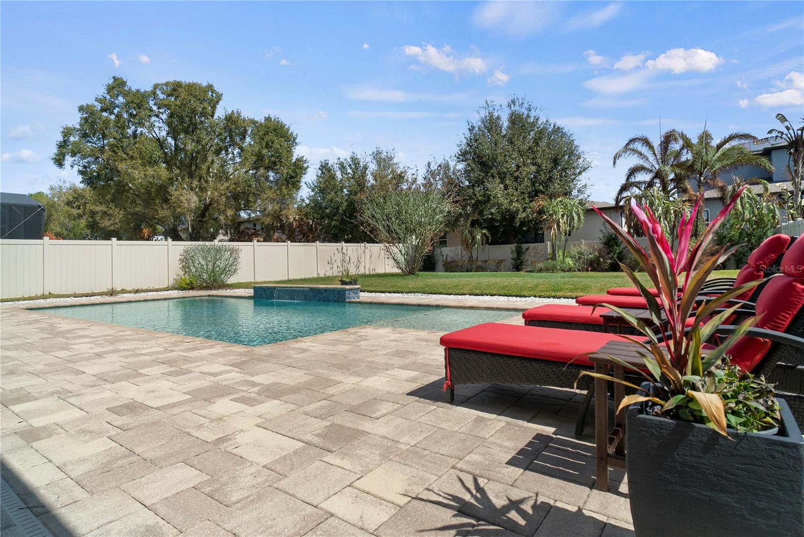 Image 33 of 48 For 1689 Cranleigh Dr