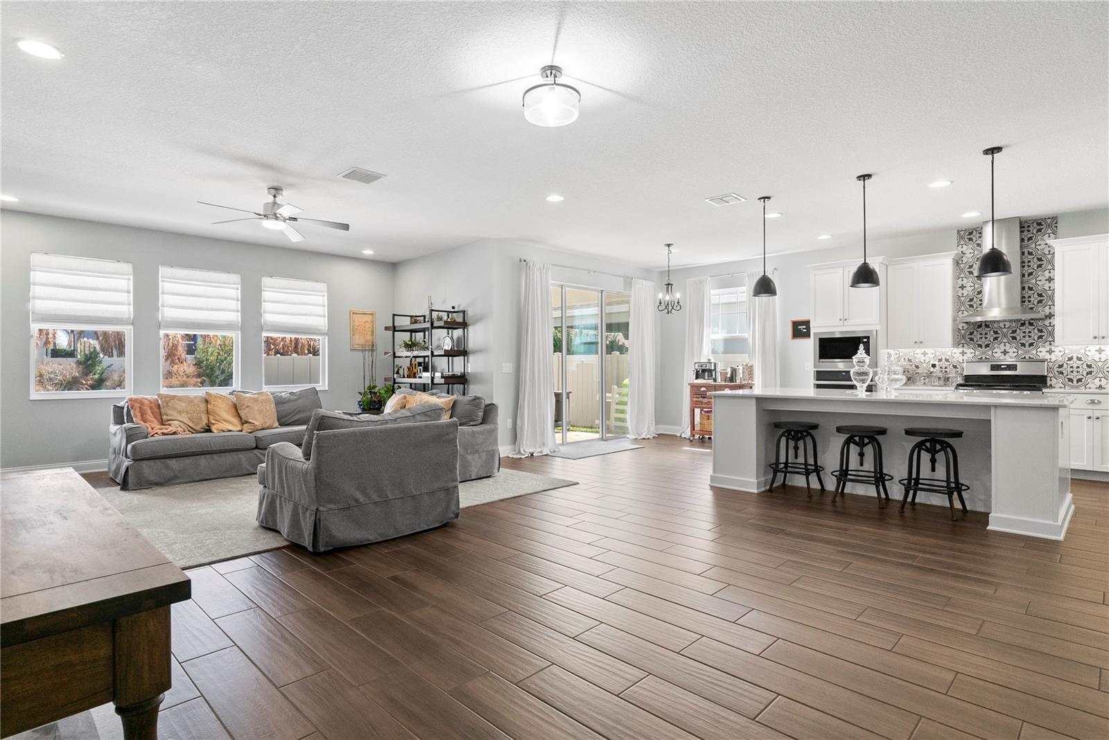 Image 9 of 48 For 1689 Cranleigh Dr