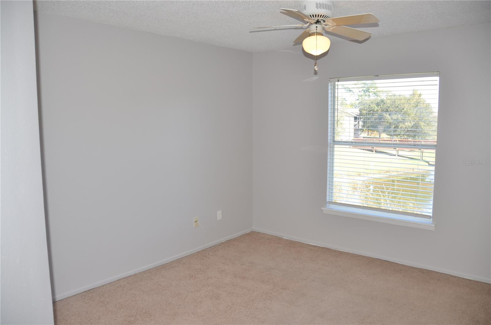 Image 14 of 22 For 140 Reserve Circle 200