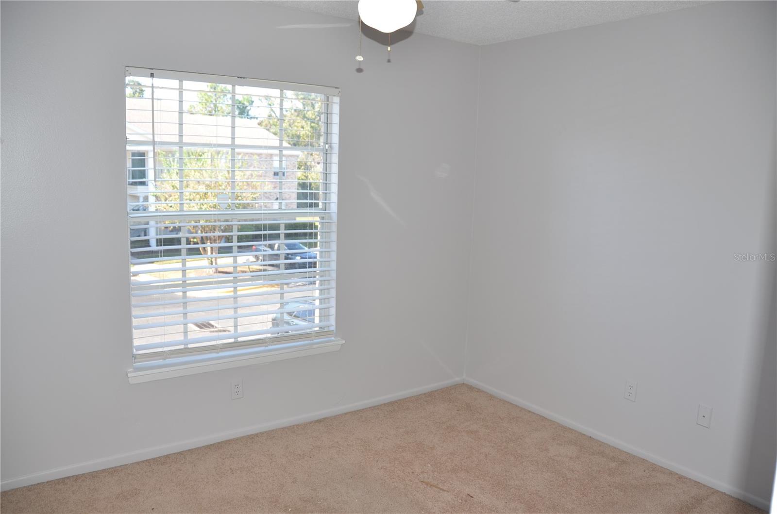 Image 19 of 22 For 140 Reserve Circle 200