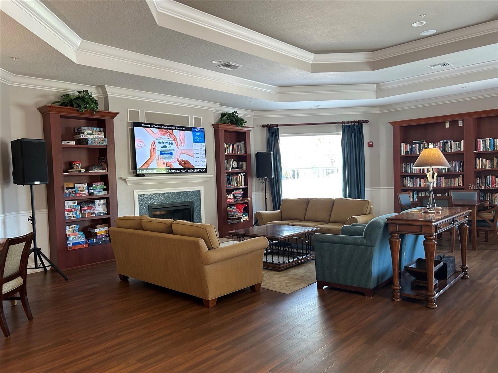 Image 33 of 50 For 8350 Bella Tierra Court 8350