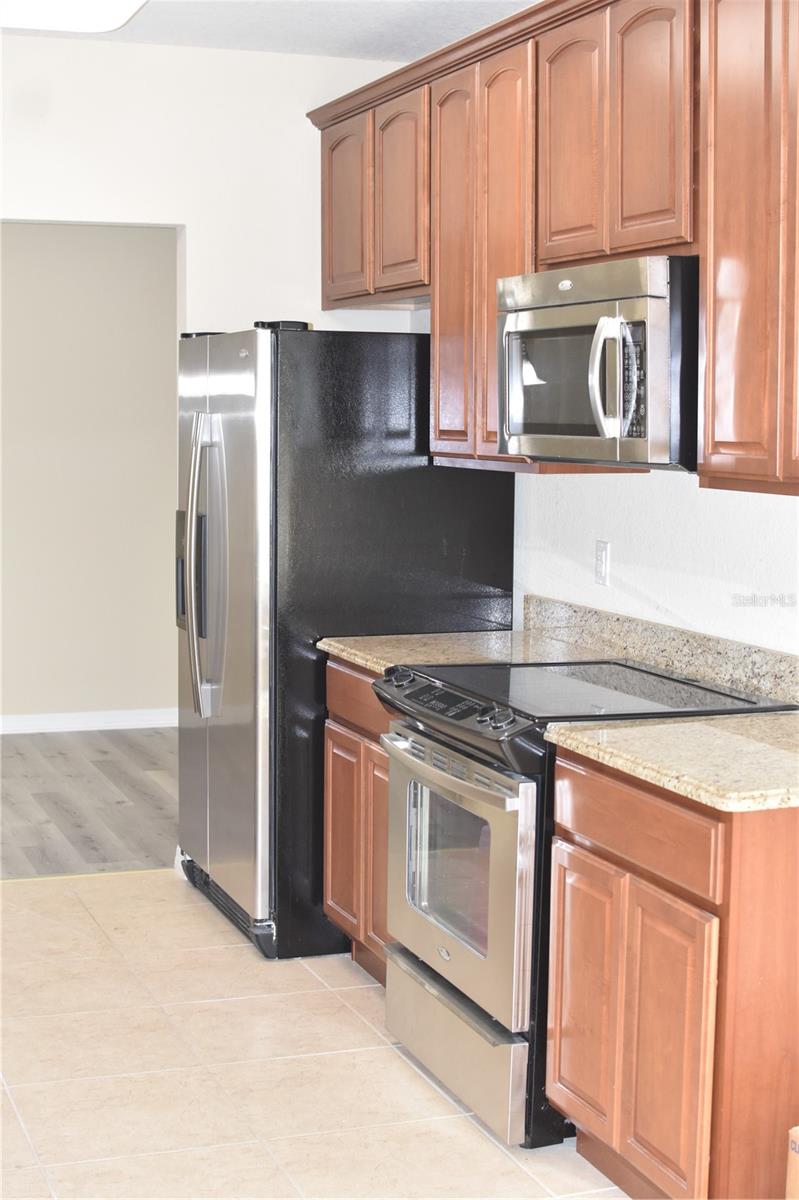 Image 8 of 50 For 8350 Bella Tierra Court 8350