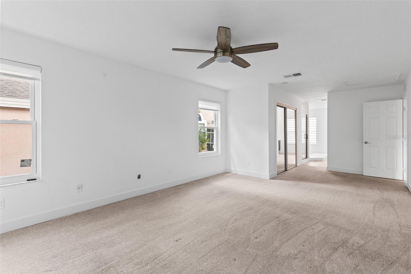 Image 13 of 37 For 1927 Palm View Drive