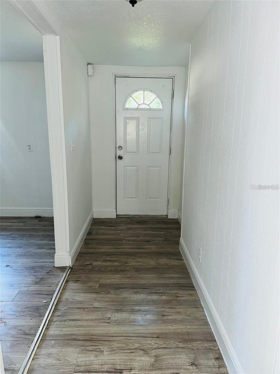 Image 8 of 10 For 10221 Beam Street