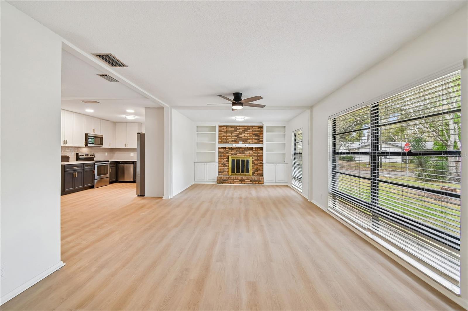 Image 14 of 50 For 2708 Lion Heart Road