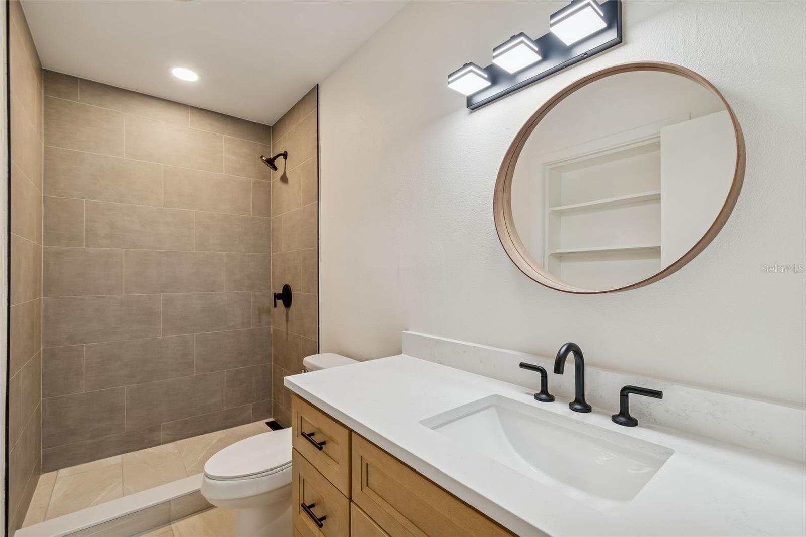 Image 26 of 50 For 2708 Lion Heart Road