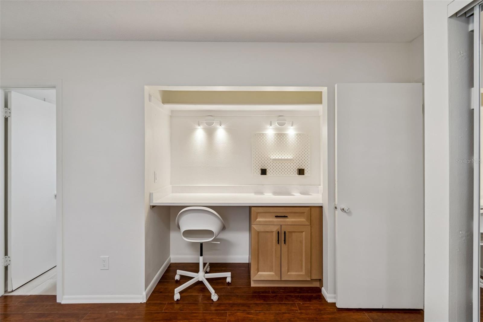 Image 39 of 50 For 2708 Lion Heart Road