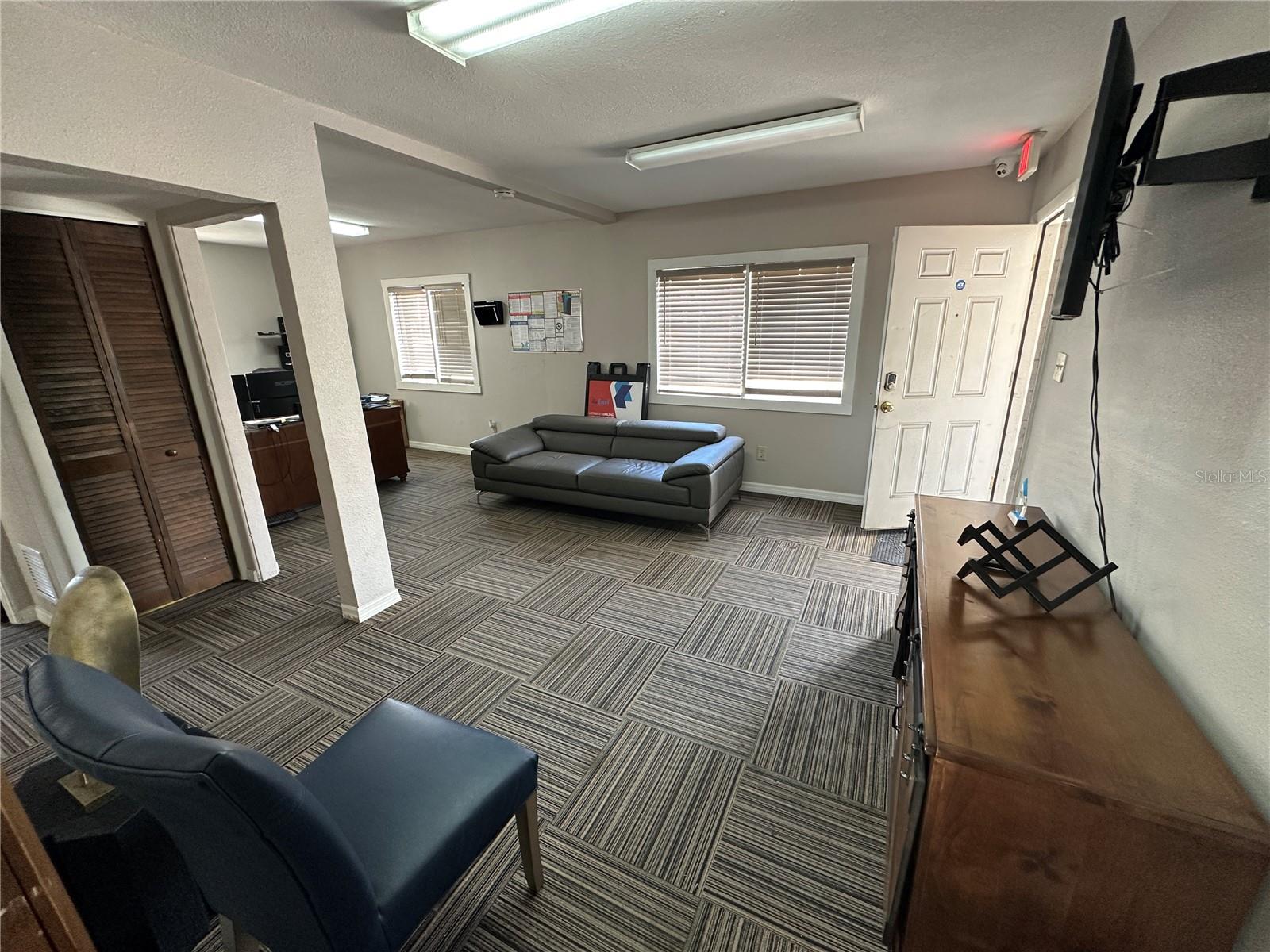 Image 7 of 9 For 1020 Pine Hills Road