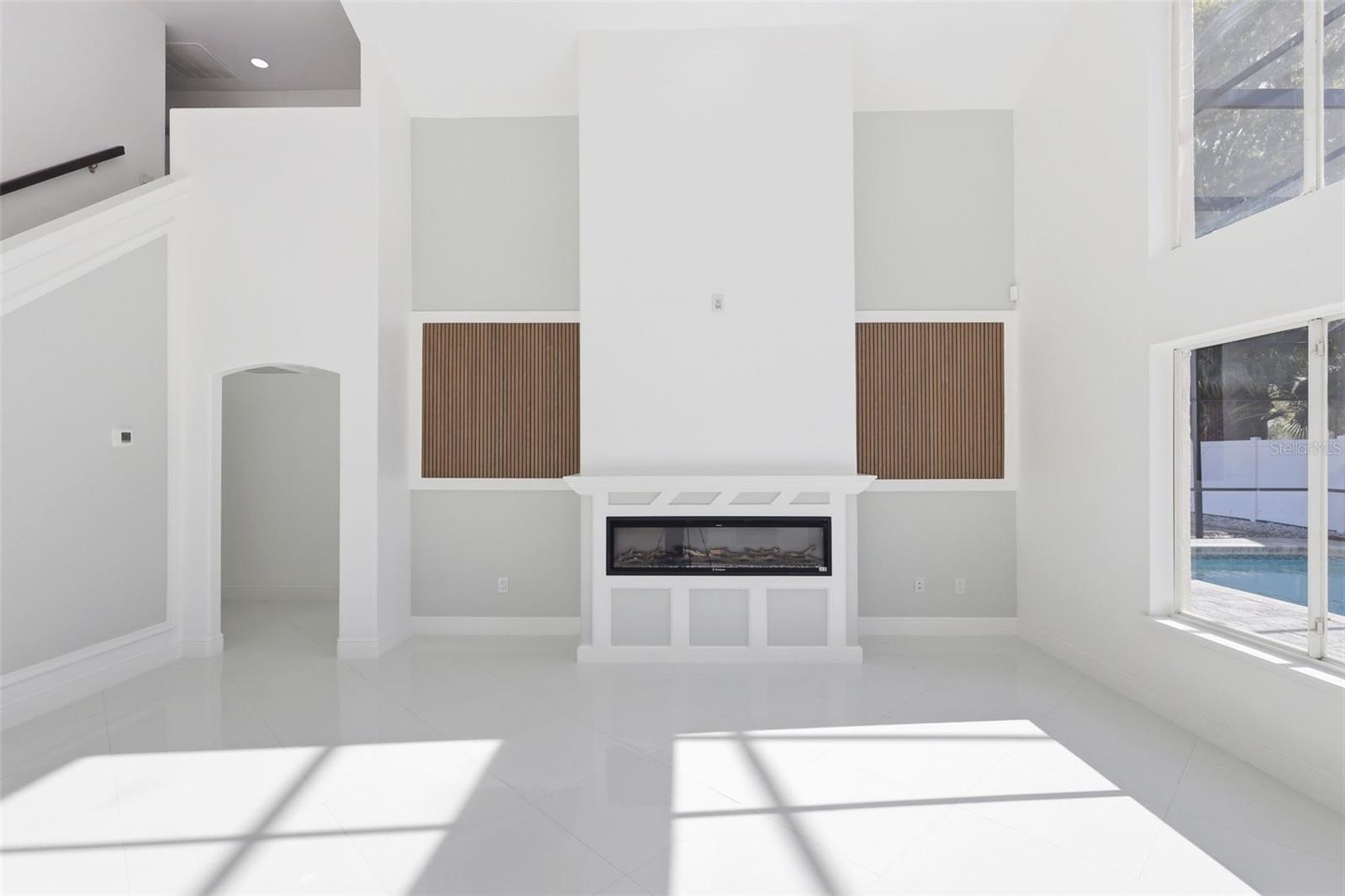 Image 18 of 43 For 3904 Woodsfield Court