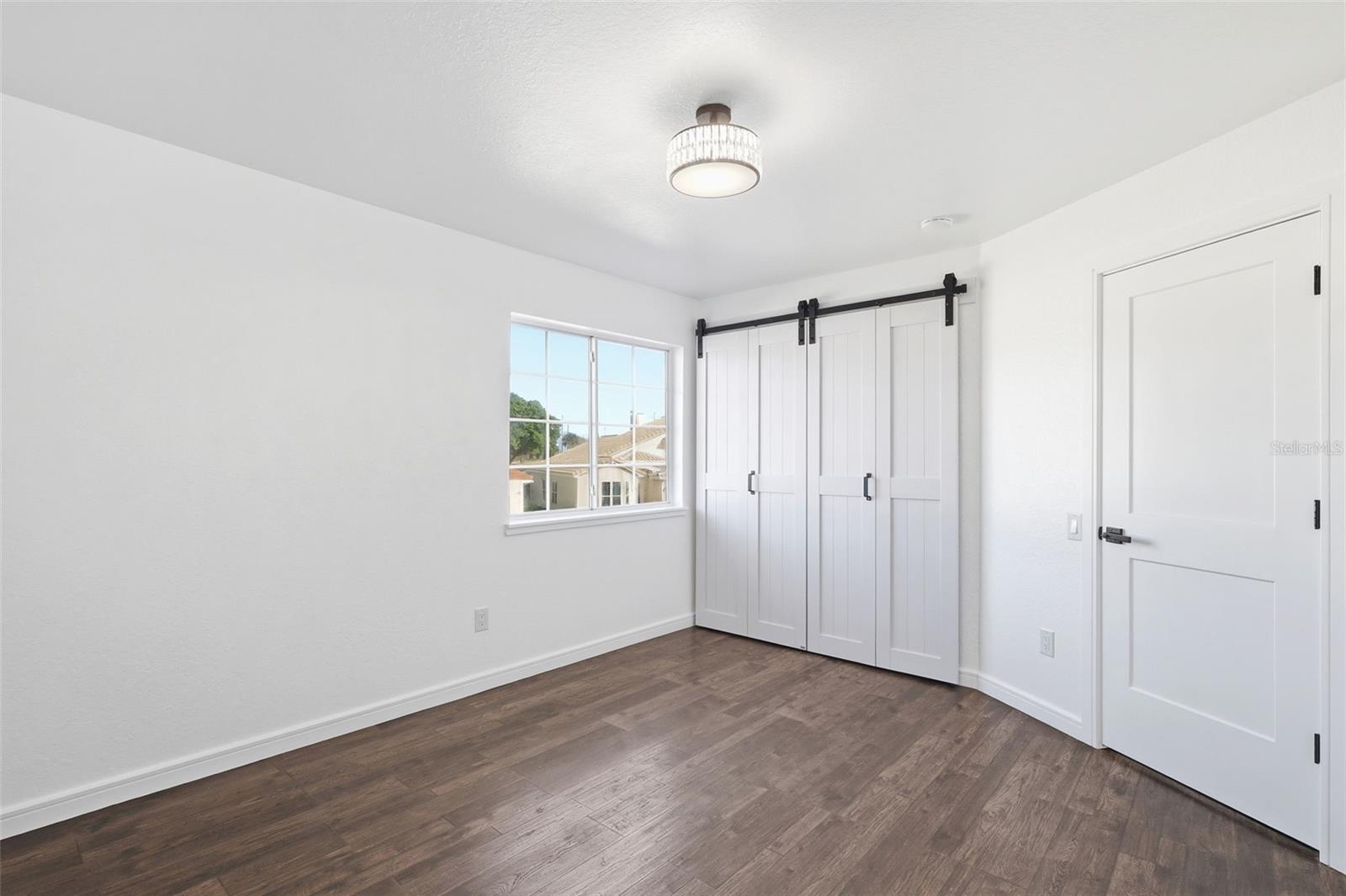 Image 29 of 43 For 3904 Woodsfield Court