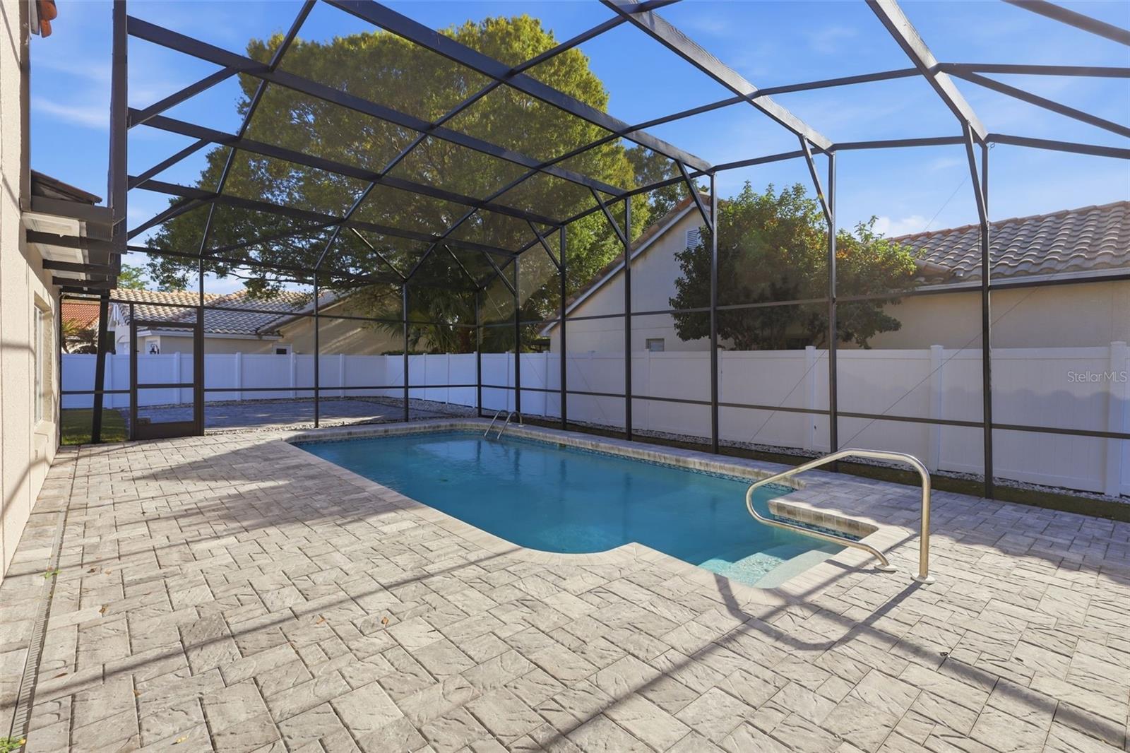 Image 33 of 43 For 3904 Woodsfield Court