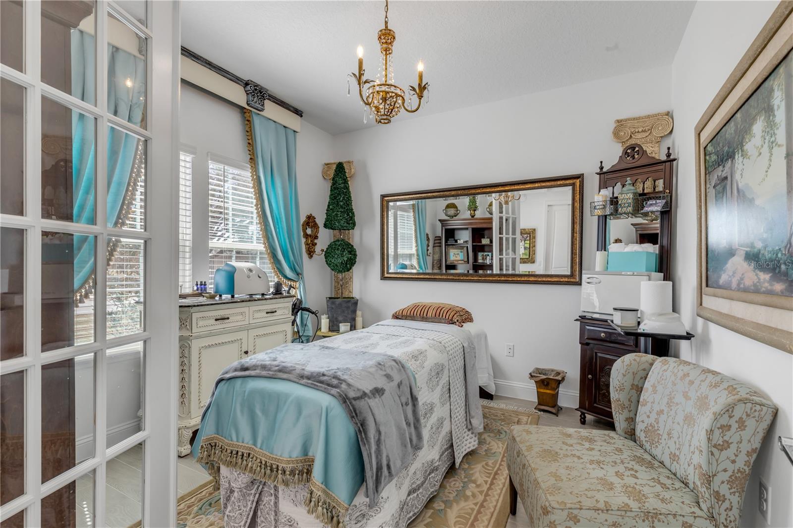 Image 13 of 26 For 4107 Gilford Circle