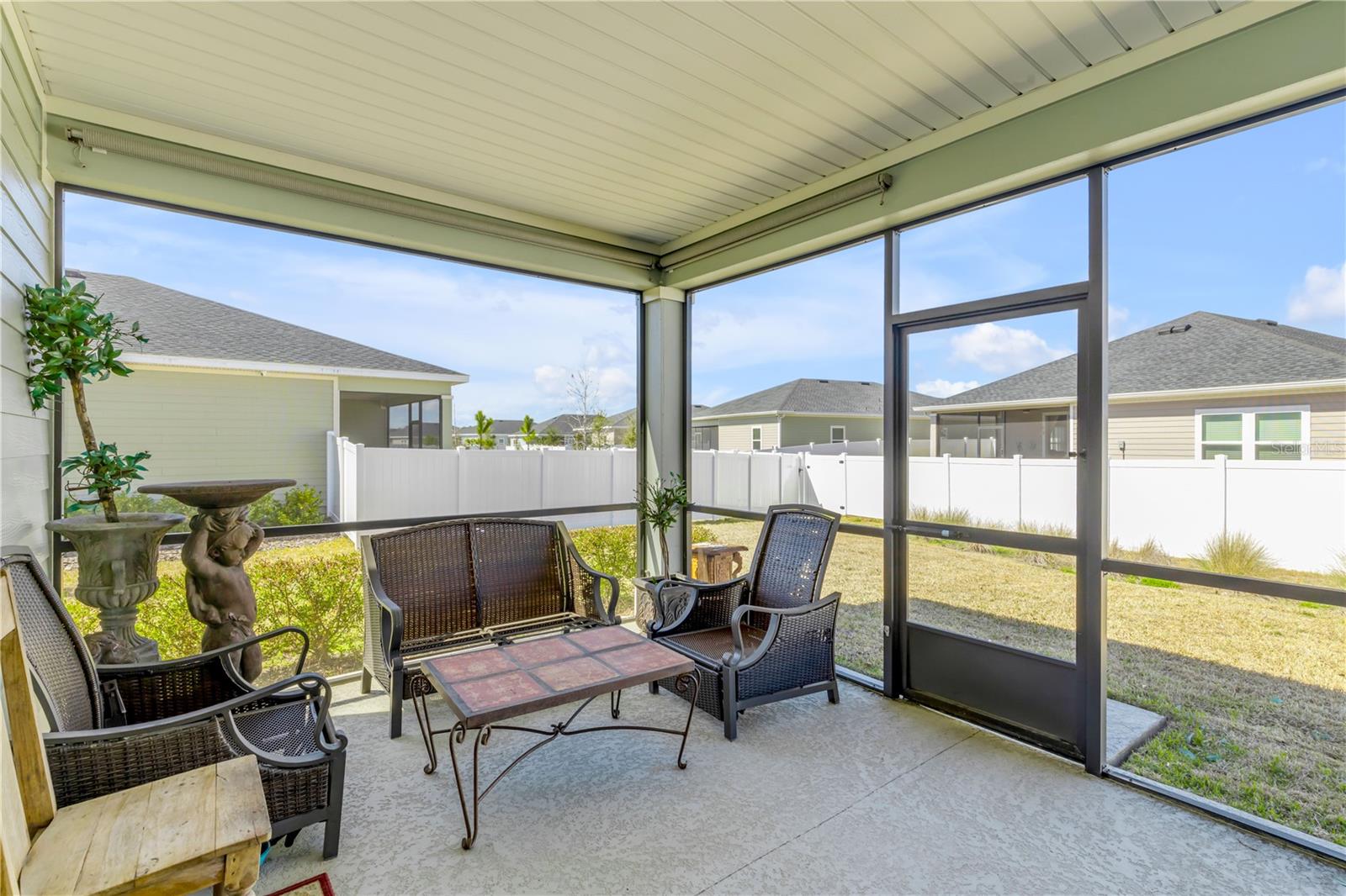 Image 19 of 26 For 4107 Gilford Circle