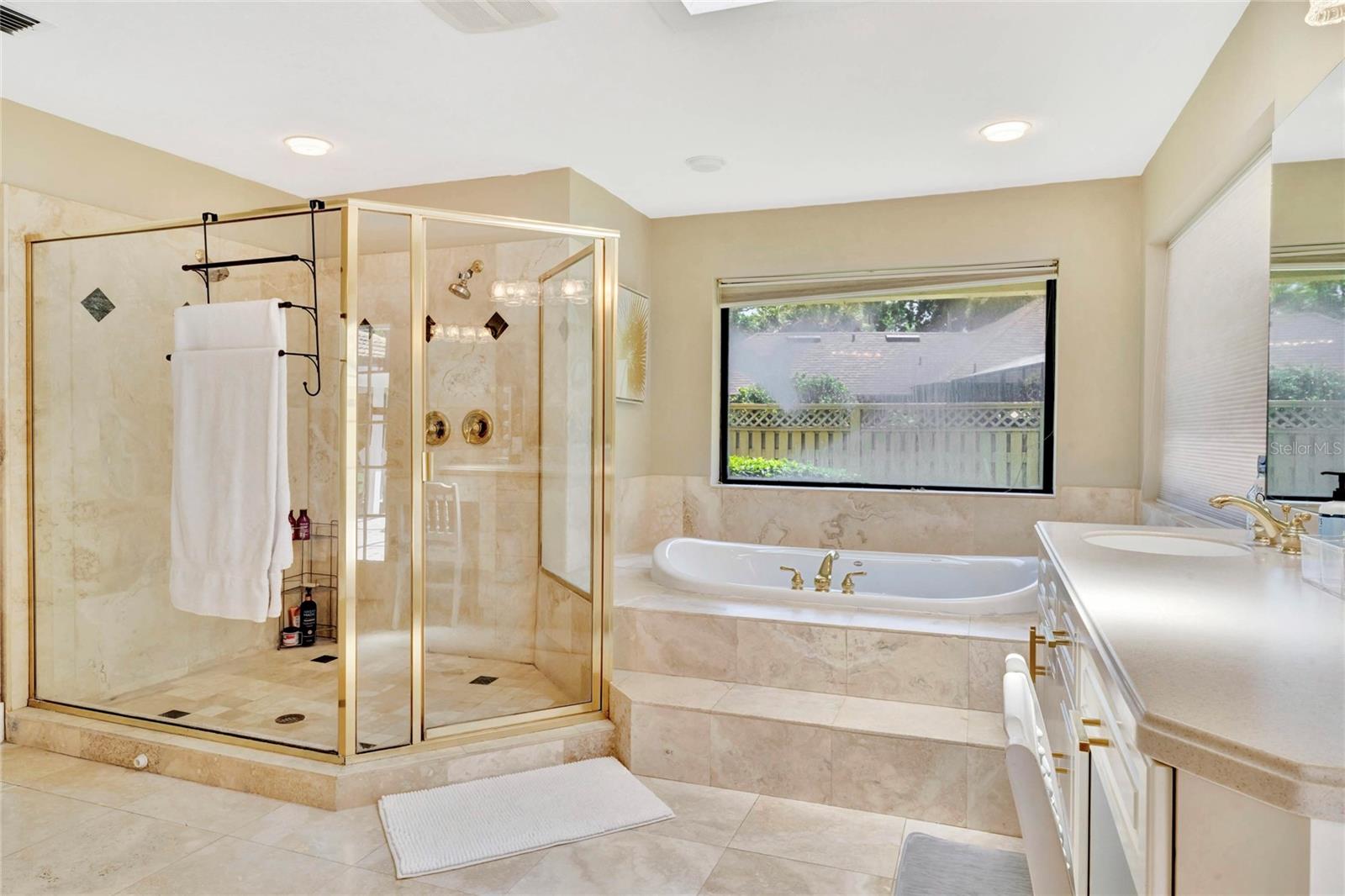 Image 15 of 30 For 1741 Alvarado Court