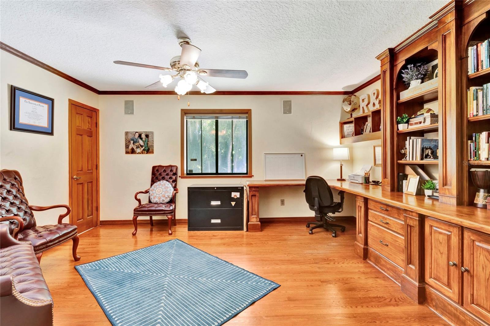 Image 22 of 30 For 1741 Alvarado Court