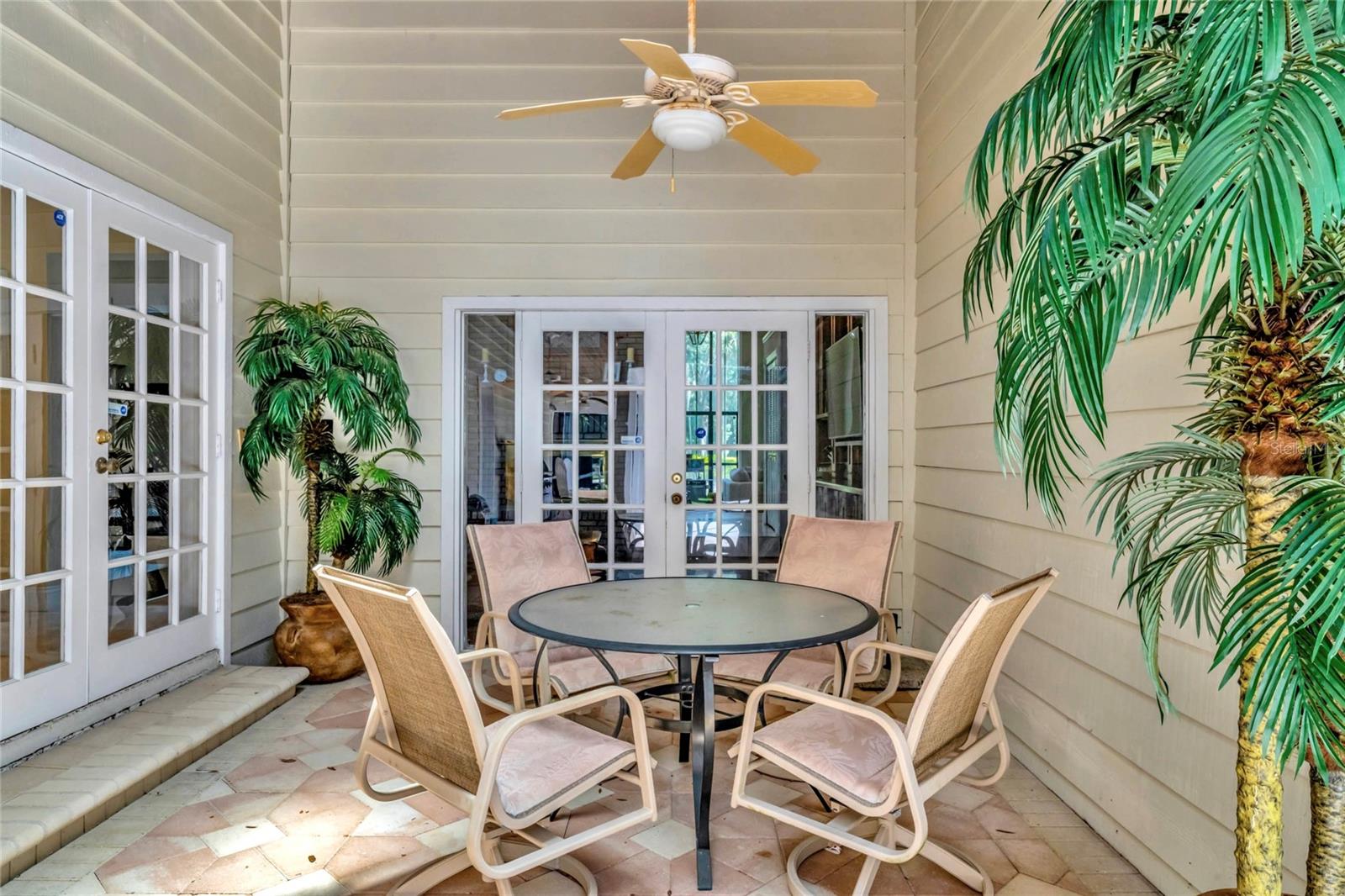 Image 27 of 30 For 1741 Alvarado Court