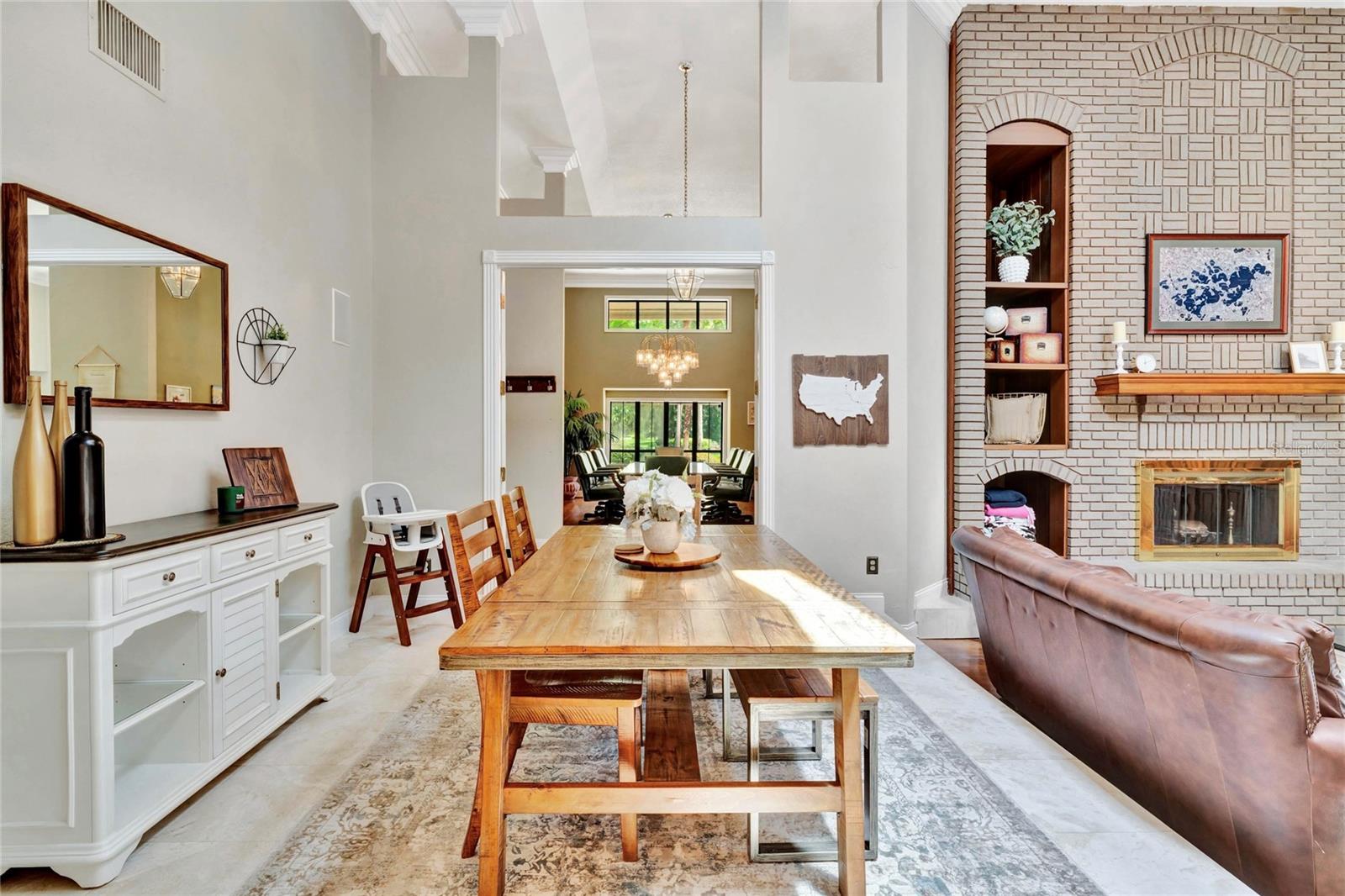 Image 5 of 30 For 1741 Alvarado Court