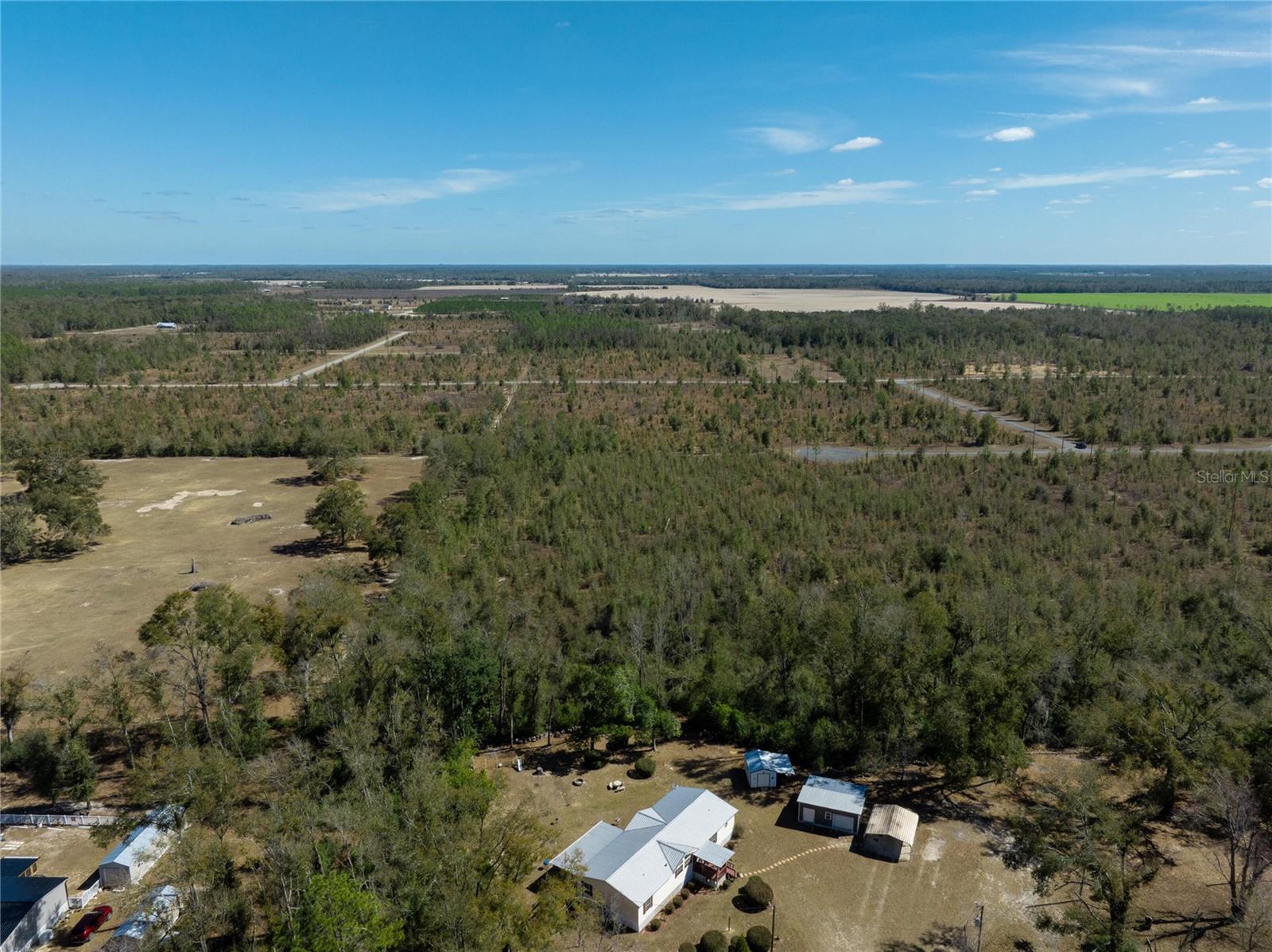 Image 17 of 33 For  213th Court 