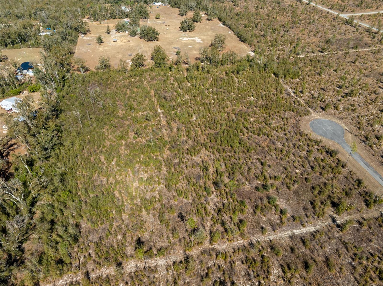 Image 18 of 33 For  213th Court 