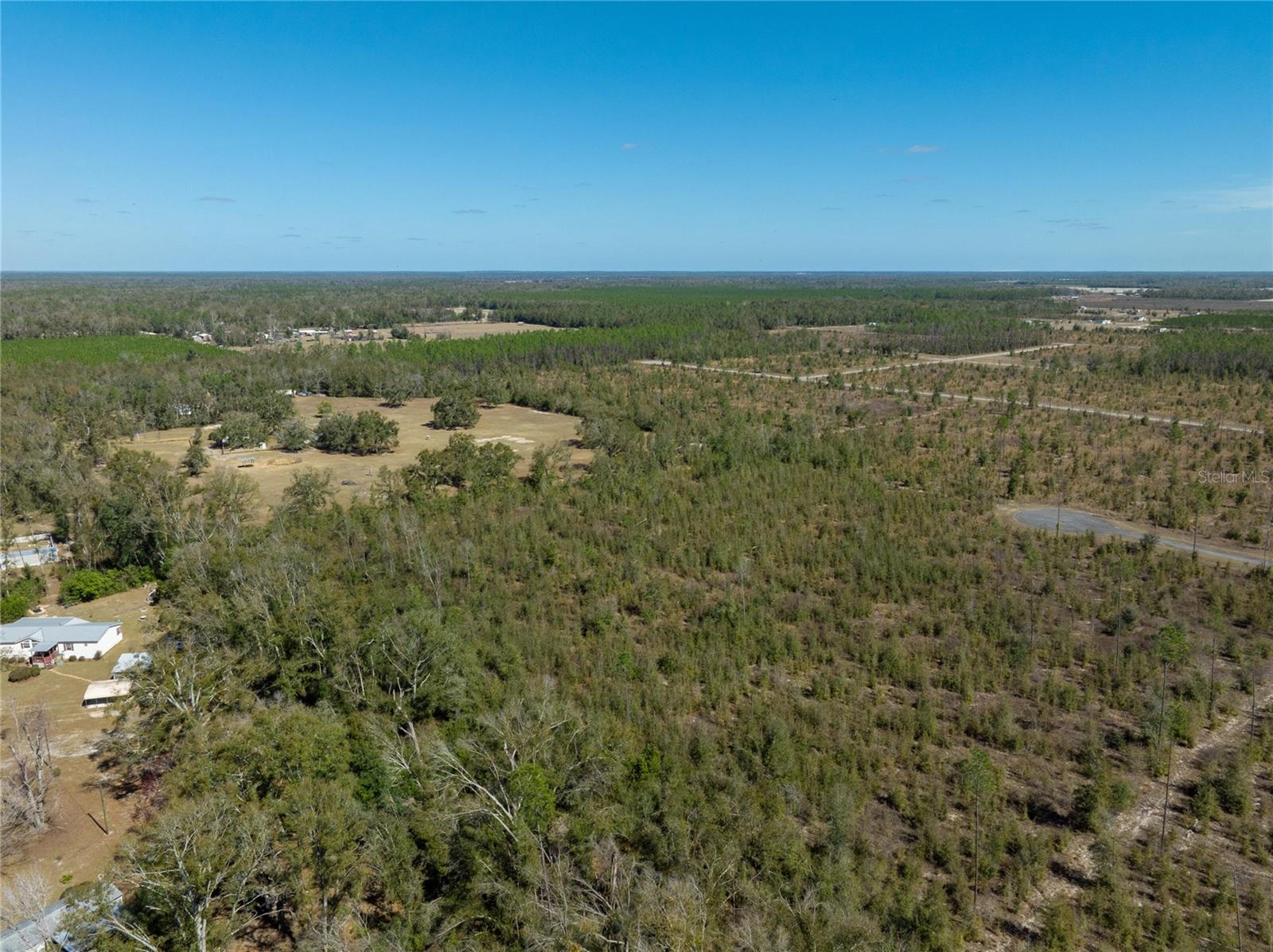 Image 21 of 33 For  213th Court 