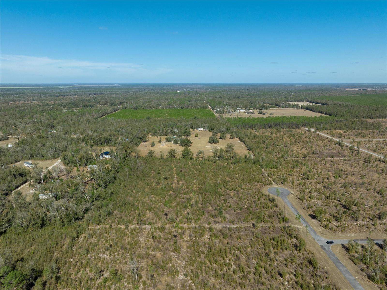 Image 23 of 33 For  213th Court 