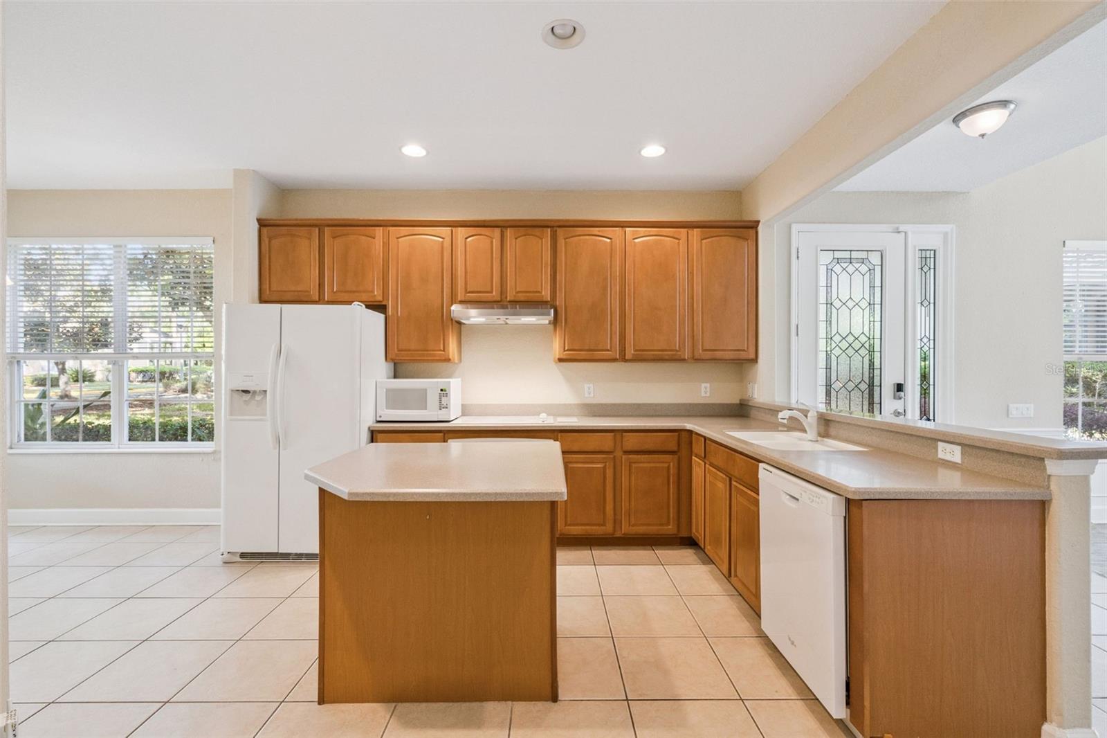 Image 14 of 64 For 3099 Metro Sevilla Drive 101