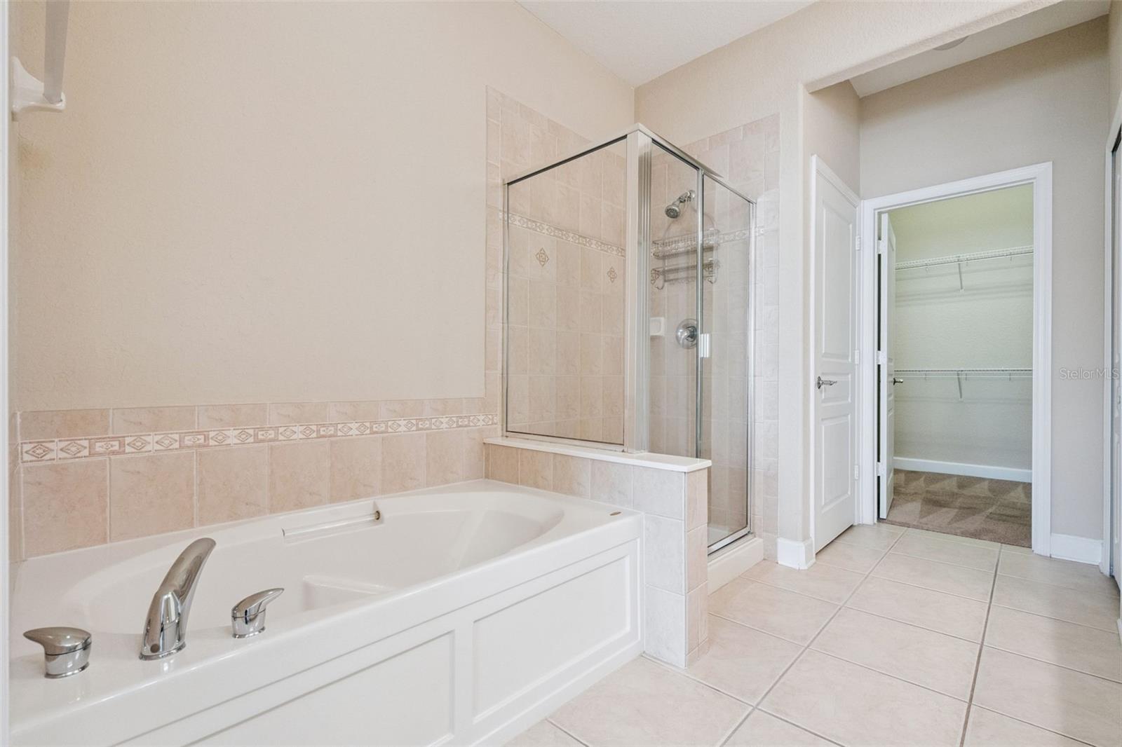 Image 26 of 64 For 3099 Metro Sevilla Drive 101