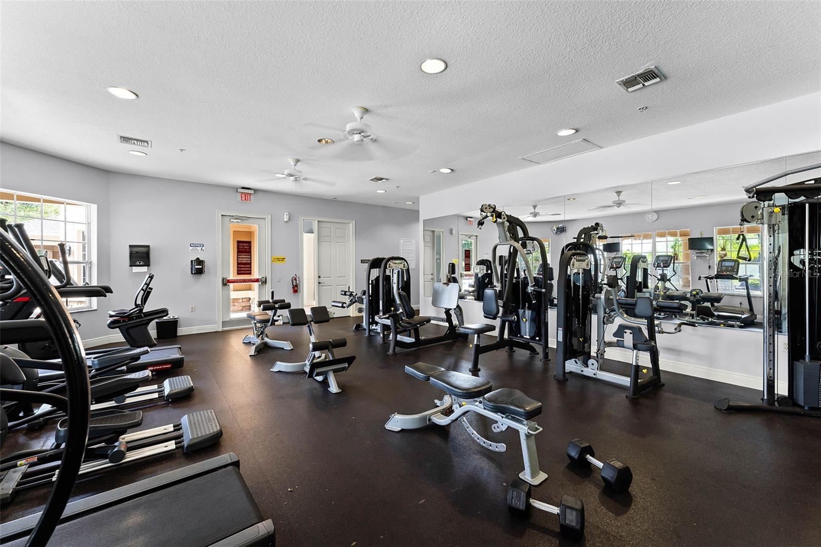 Image 56 of 64 For 3099 Metro Sevilla Drive 101