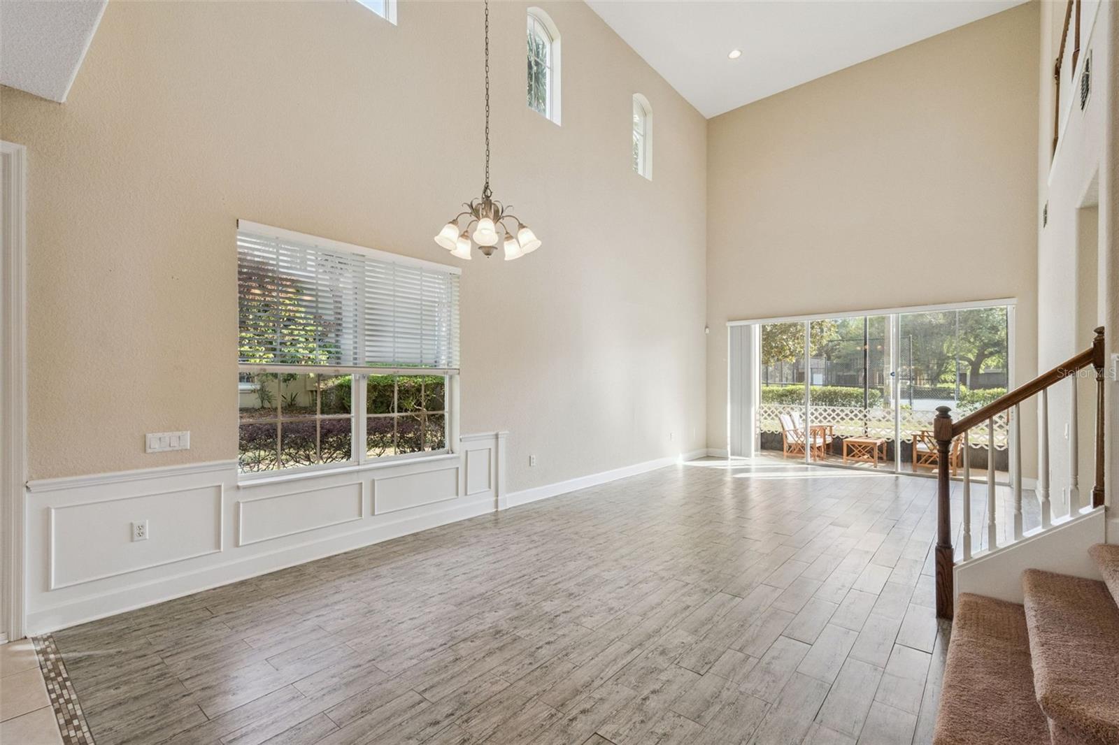 Image 8 of 64 For 3099 Metro Sevilla Drive 101